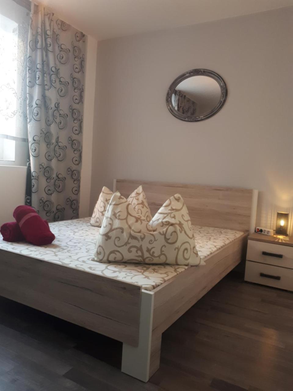 Apartmán Apartament Premium Travel Oradea Exteriér fotografie